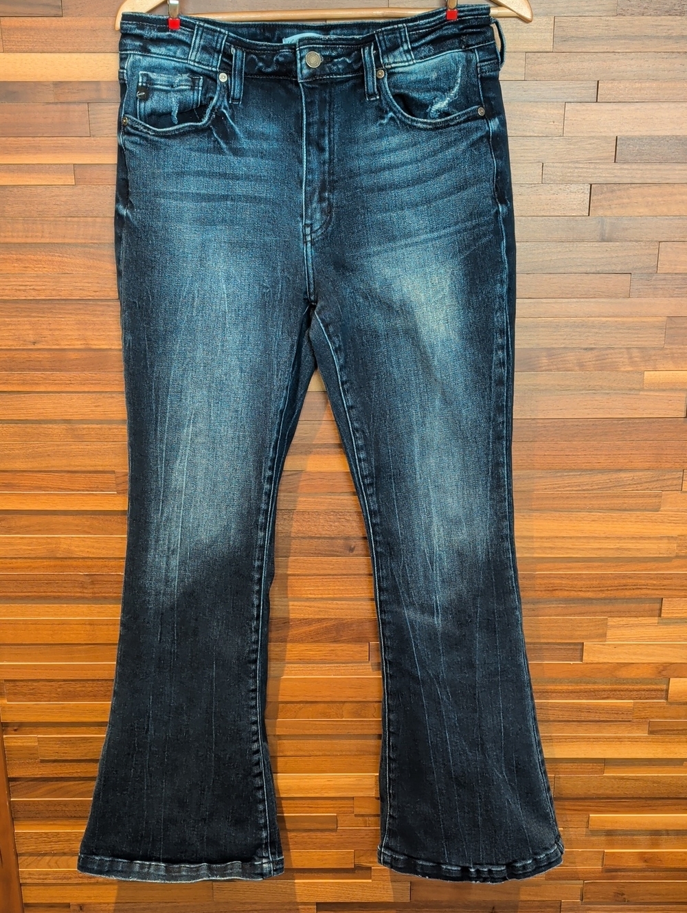 Kan Can Size 30 Flare Women's Jeans